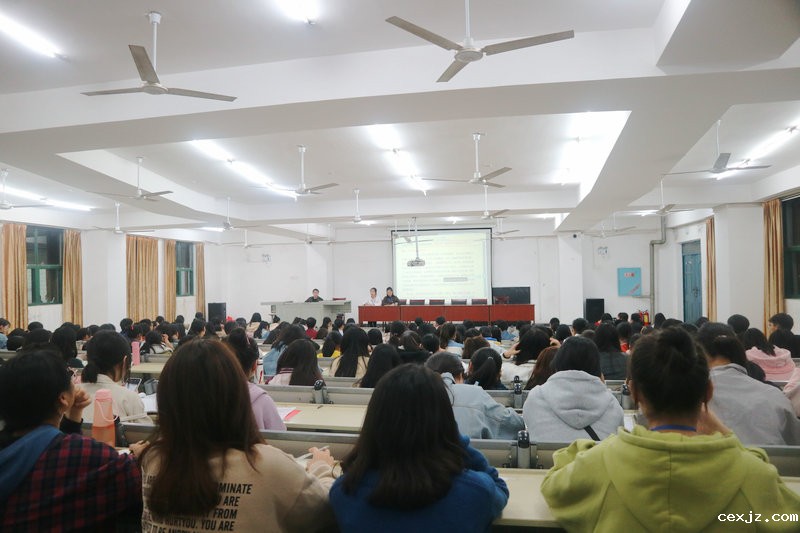 我校团委举行基础团建工作培训