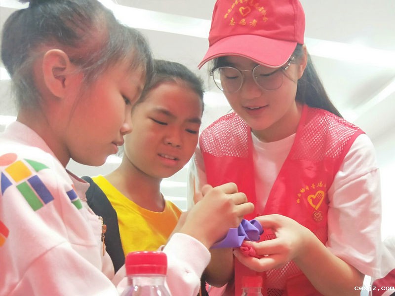 湘南幼专师生开展帮扶留守儿童活动