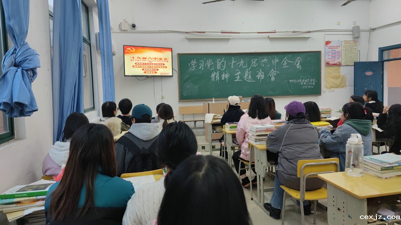 66B39F0755418497CE8AA3D10021F01D_副本.jpg