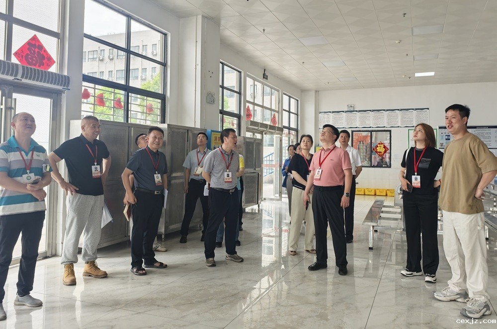 我校开展学生食堂突出问题专项整治工作推进会
